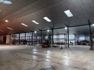 Lloguer Nau industrial a Santa Ana