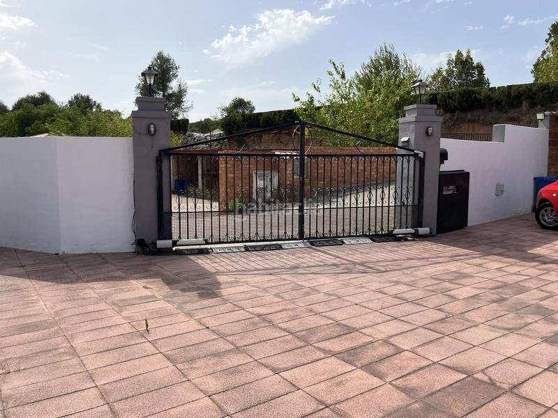 Foto 88c2a5c6-f54c-4e65-9c17-4f6fae66b694. House with heating pool in El Pilar Ontinyent