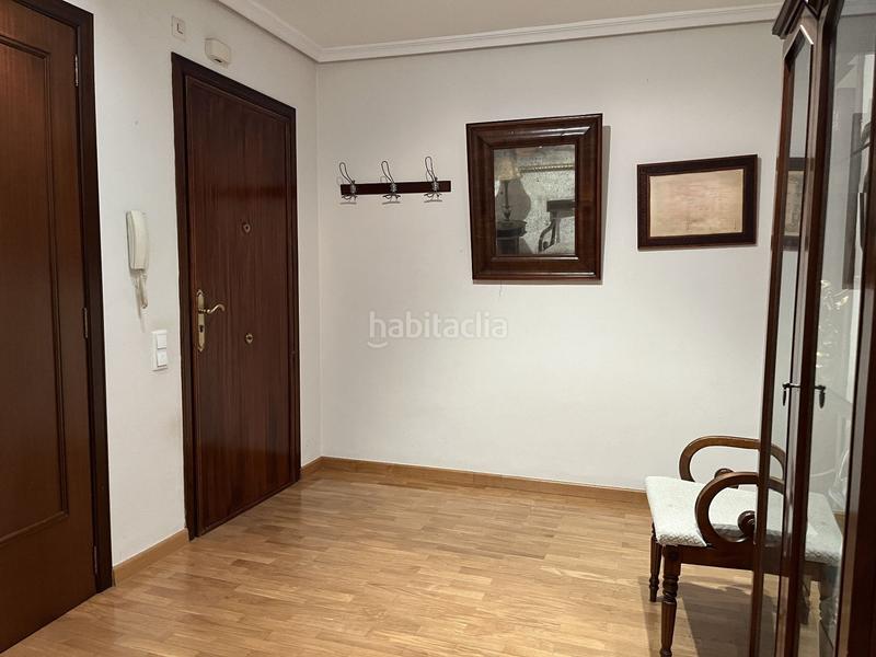 Foto c6031da0-11d5-41a9-90f9-f0b69bb3ba04. Piso en Centro Ontinyent