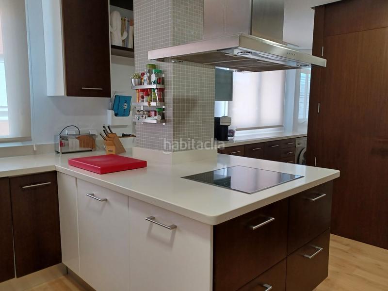 Foto 76728542-774f-44ee-b387-4cf2e4965ee2. Zweistöckige wohnung mit heizung in Centro Ontinyent