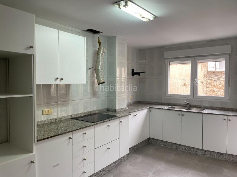 Foto 9b084cb0-ee90-45d0-a733-553d50ad8d1c. Bauernhof mit parking in Aielo de Malferit