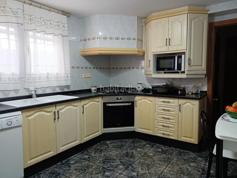 Foto 2c2c0025-36cb-4550-be35-164a61870269. Maison avec chauffage piscine dans El Pilar Ontinyent