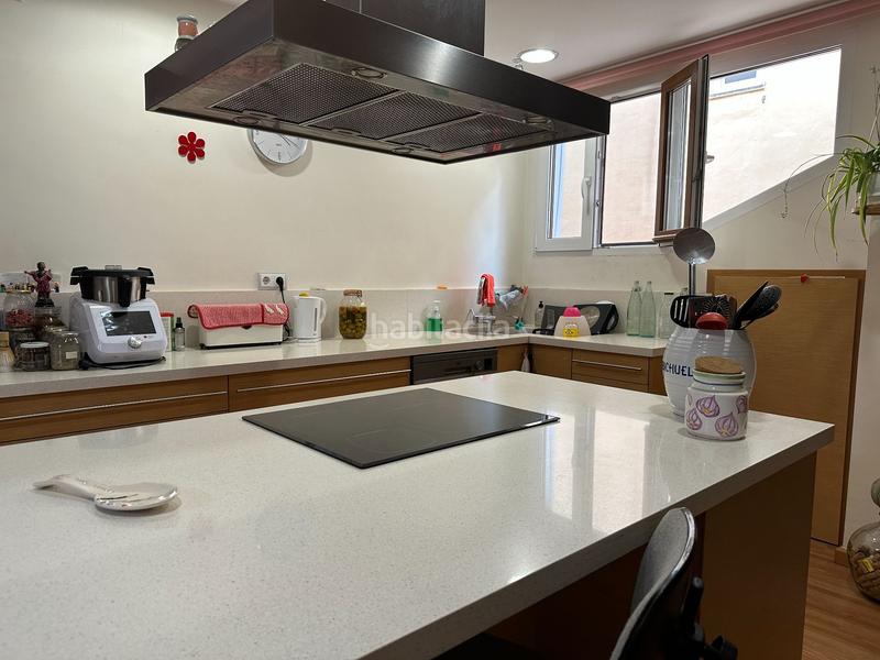 Foto 3c998c38-0f48-4daf-8f52-1bb2a9e060f0. Masía en Centro Ontinyent