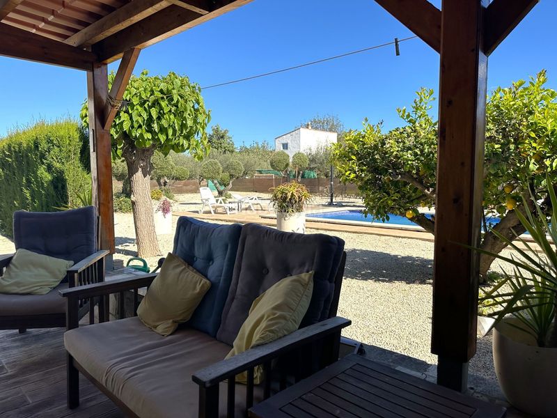 Foto b893b012-dbf0-4e49-b9cd-0eced7f2085b. Casa en Sant Josep-Zona Hospital Ontinyent