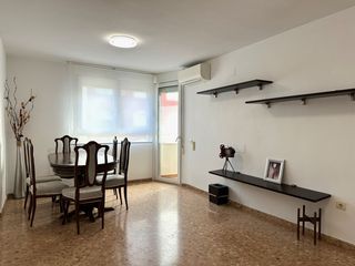 Etagenwohnung in Aielo de Malferit