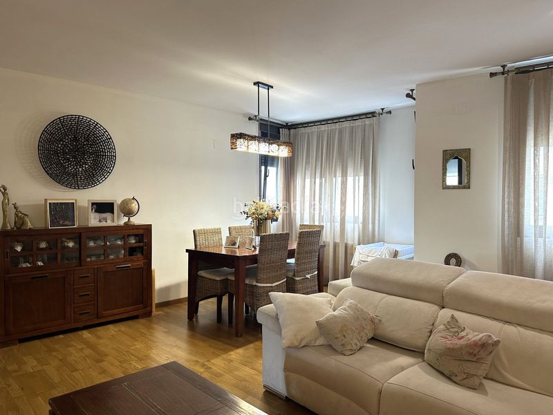 Foto a3c2d8b3-5a7f-4265-a30f-a9f477c7288d. Casa adossada amb calefacció aparcament a Agullent