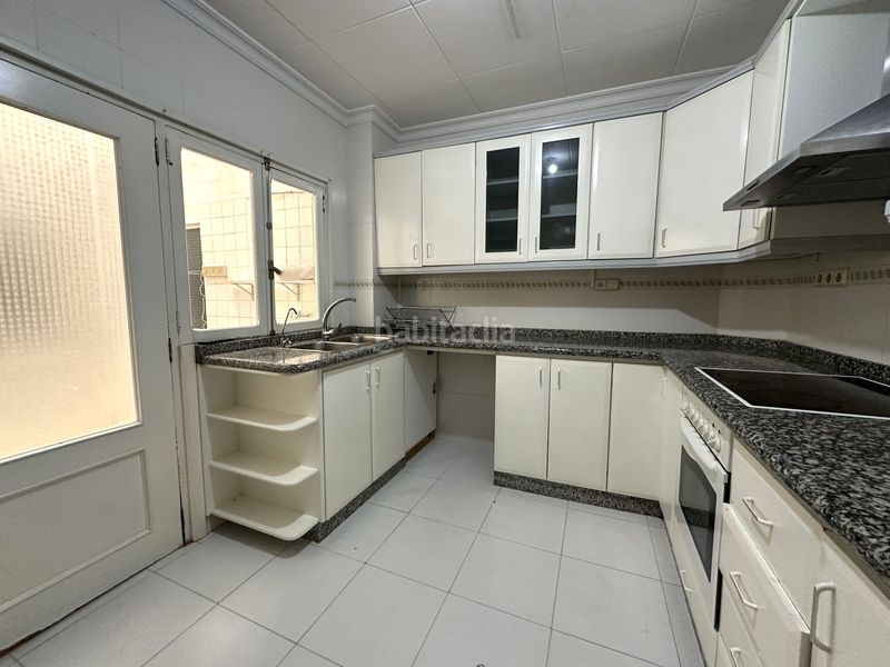 Foto d3b4ddf8-72bd-4ed9-a234-c1df1270f734. Piso en Olleria (l´)