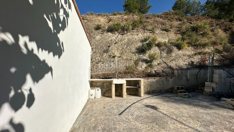 Foto 03919069-e73d-4e38-b2a2-8f8727bc01c1. Casa amb calefacció piscina a Aielo de Malferit