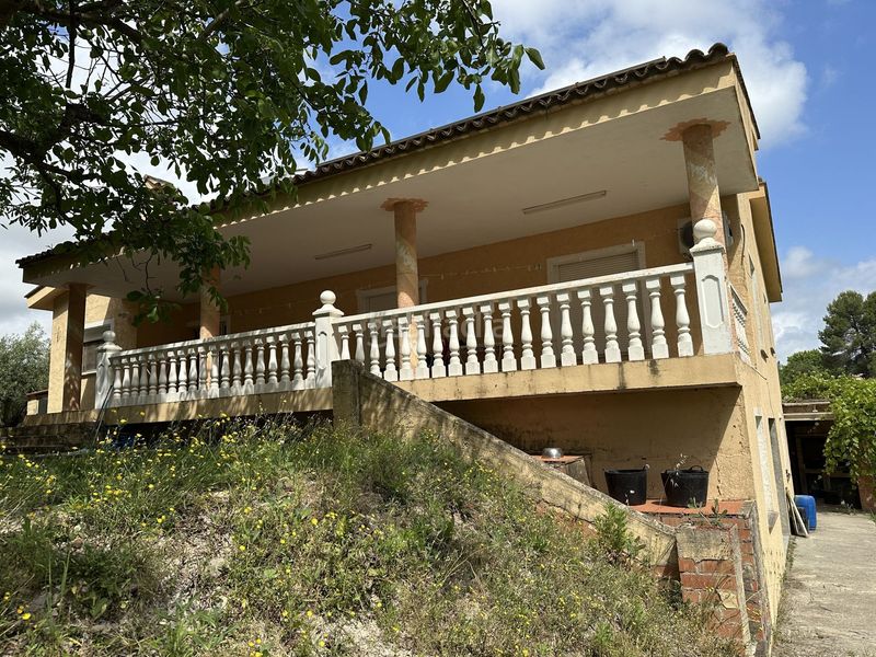 Foto 634a4672-1619-4078-b521-bbaa235971c8. Casa amb calefacció a El Llombo Ontinyent