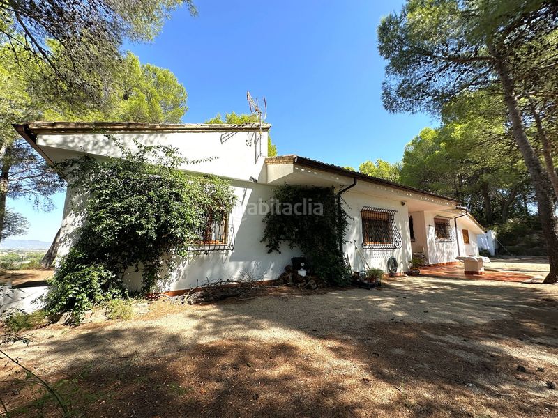 Foto 8e27e3b6-a7a4-4a9a-aa88-eb1d1667f7c0. Casa en Agullent