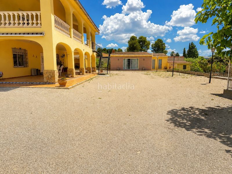 Foto 96f57f5d-0ba1-4734-93b8-01d57c51fa35. Casa amb calefacció a Agullent