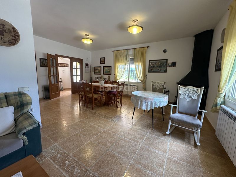 Foto d0654d55-7c6f-4429-a2d1-96e553384747. Casa amb calefacció a Agullent