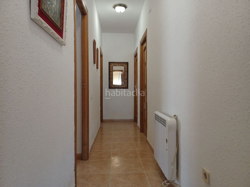 Foto f9abf8c9-de3d-4a92-8ae3-deb928e66598. Casa amb calefacció a Agullent