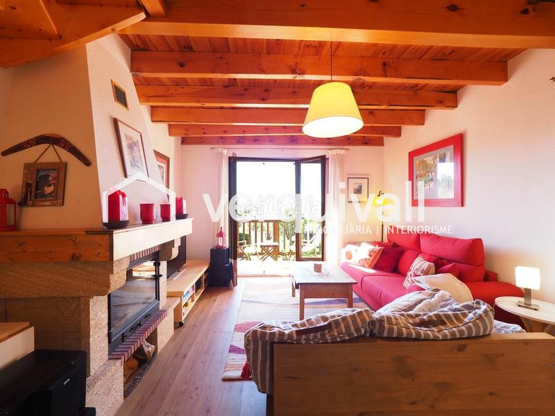 Foto 5d04ea26-3bd5-49fa-bb8d-c0d3bbf8f6d4. Apartament amb xemeneia calefacció aparcament a Targasonne
