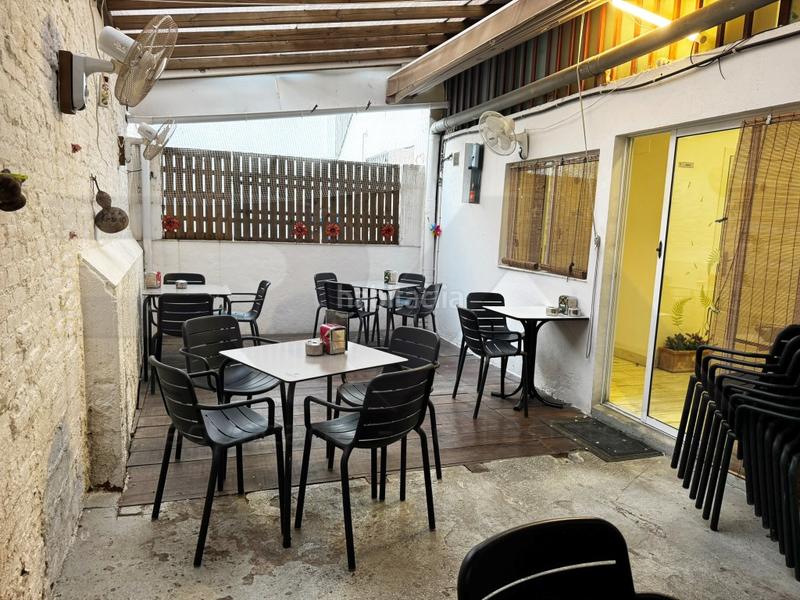 Foto 4f0242bf-1cf8-41a0-a7ba-a343d3484df1. Traspaso local comercial negocio en traspaso en Eixample Tarragona