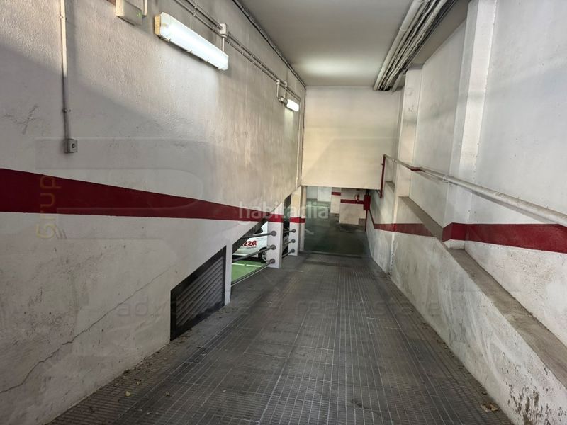 Foto 88ce18f9-4c92-417d-b4e4-d8d845f8691d. Aparcament cotxe a calle enric d'osso 2 a Nou Eixample Nord Tarragona