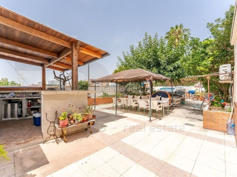 Foto 143998b5-0d3f-4a8a-a3fc-78179021204c. Casa amb aparcament a Llevant Tarragona