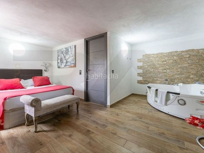 Foto c0b01fef-0fb0-421c-88a9-304ceac5f476. Casa amb aparcament a Llevant Tarragona