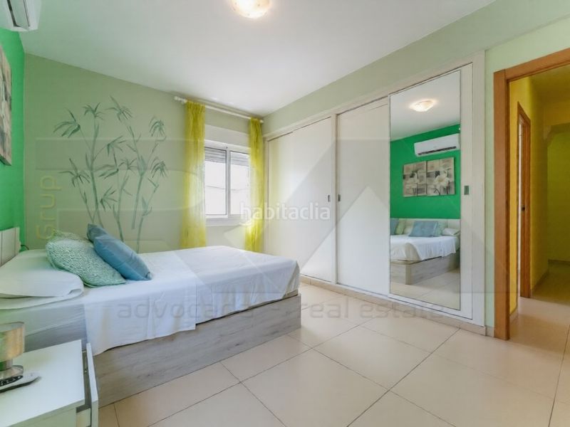 Foto e6acbfd3-fa46-4e7d-a985-e328e572e31b. Casa amb aparcament a Llevant Tarragona
