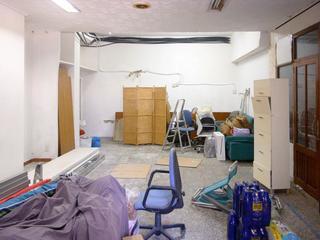 Local Comercial en Carrer doctor catal diez 1. Bajo comercial