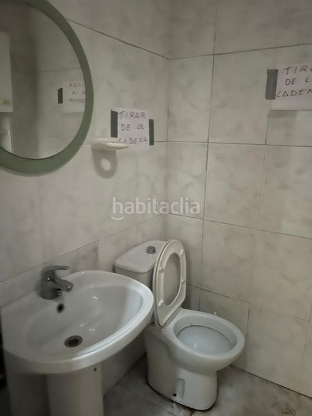 Foto c35e2bd7-658d-4f55-bb42-e09363ef8615. Location bâtiment à usage industriel dans Polígono del Aeropuerto Manises