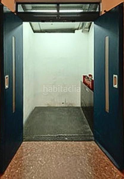 Foto c3be8100-39af-457d-b544-c7f14ff92ee2. Alquiler nave industrial nave poligono aeropuerto en Manises