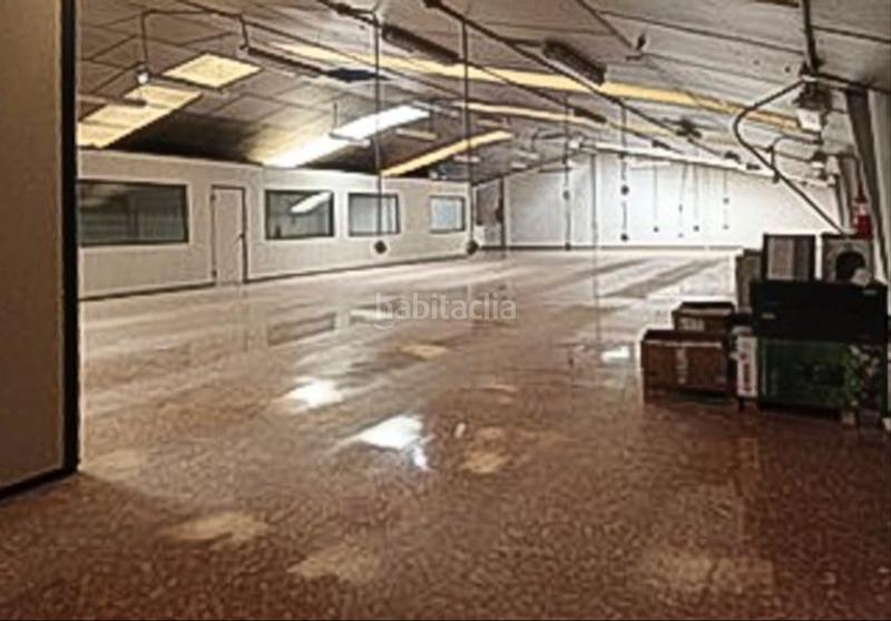 Foto 4806a104-b467-4c9b-a691-f7880be9a2b3. Rent industrial building in Polígono del Aeropuerto Manises