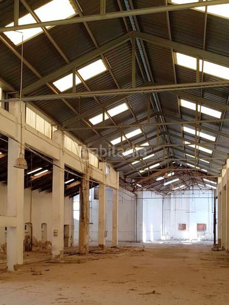 Foto 43a0349f-22e3-4f0b-ad3f-cf8fa8803b6d. Affitto capannone industriale in Polígono del Aeropuerto Manises