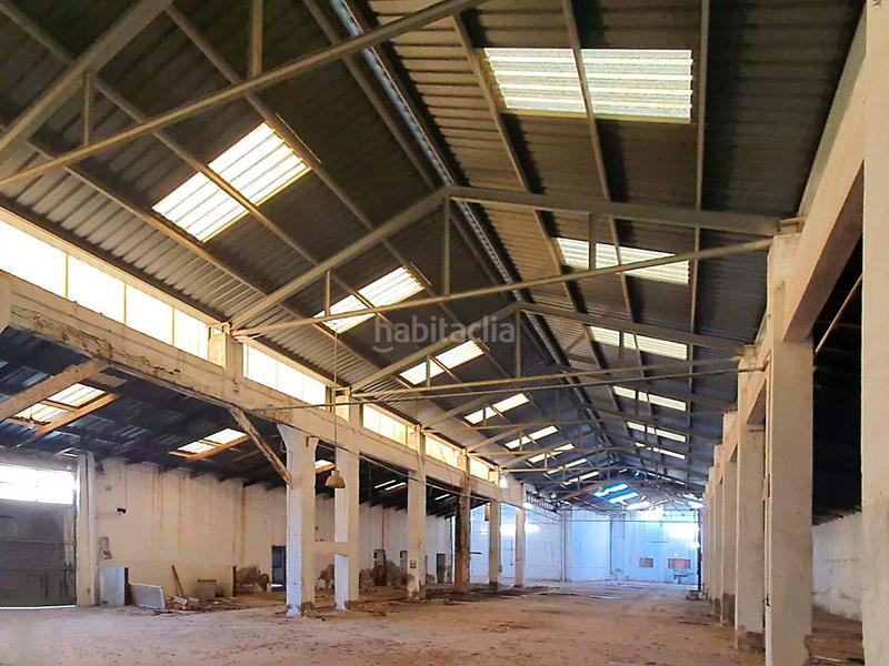 Foto 6af8a126-dc29-4faf-bf48-6377e63c9869. Alquiler nave industrial nave en alquiler en Polígono del Aeropuerto Manises