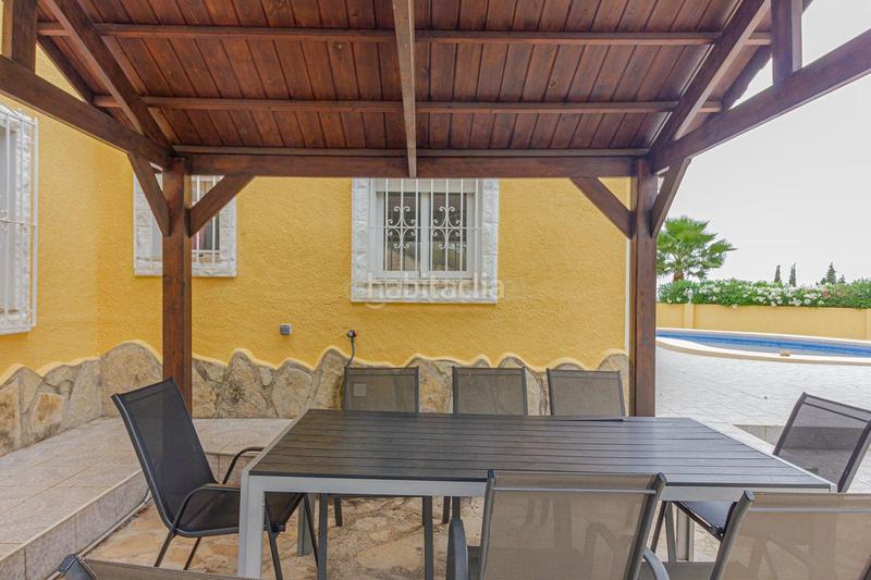 Foto 0a372c8a-a68c-4018-adfc-34a3a536f4af. Casa con parcheggio piscina in La Empedrola Calp
