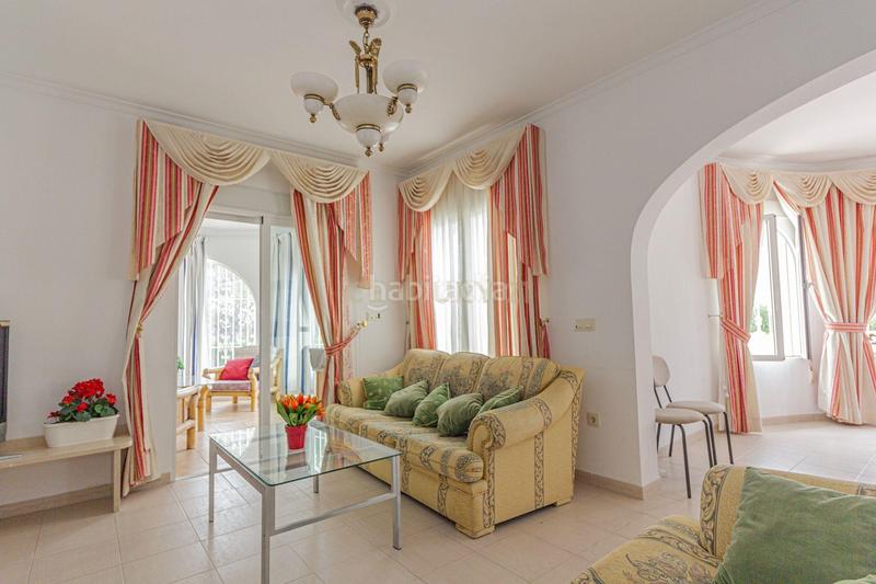 Foto 0f84397e-fbd2-4fa2-9b91-7a6d2b9d1cd9. Casa con parcheggio piscina in La Empedrola Calp