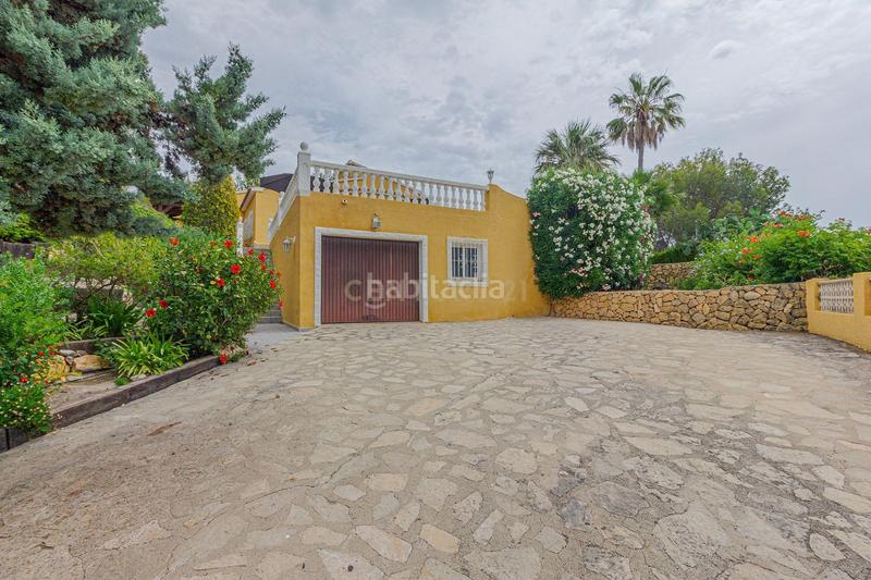 Foto eca3f1d1-a3be-4f7b-a44a-ac9e2b691b85. Casa con parcheggio piscina in La Empedrola Calp