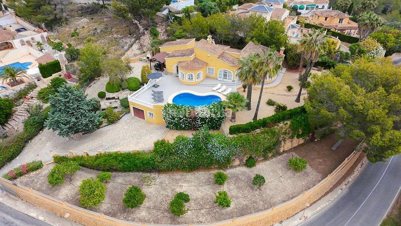 Foto a9e4cf04-ca1a-48ce-86c8-00d0140b7896. Haus mit parking pool in La Empedrola Calp