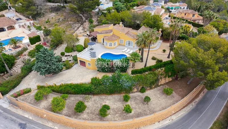Foto 6ea0026f-08ff-4ab3-887a-c2d0a44a874d. House with parking pool in La Empedrola Calp