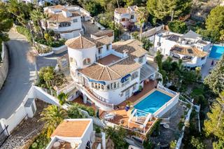 Casa en Cala Advocat-Baladrar
