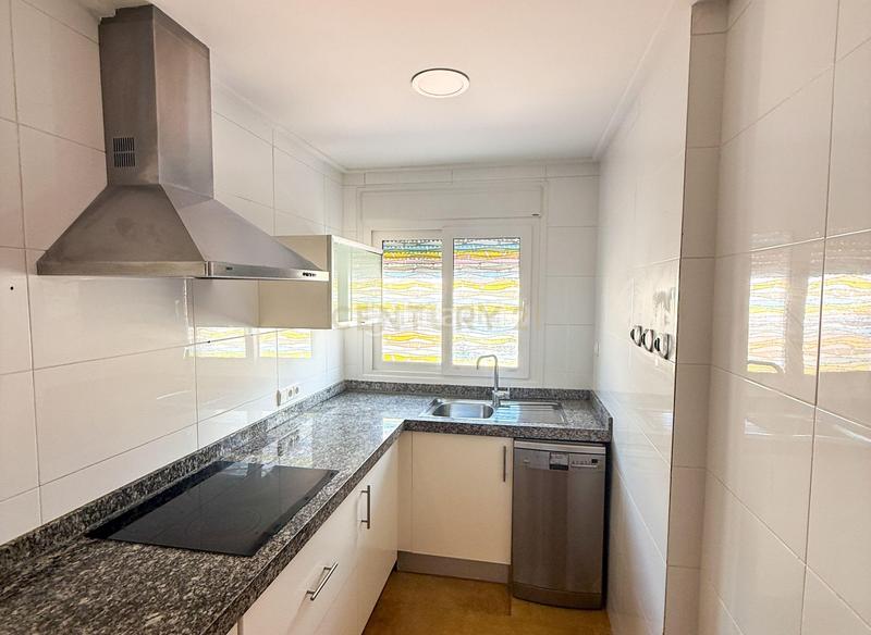 Foto c16d94c6-f436-4b33-8553-60431e60a80e. Casa en Benicolada - Las Adelfas Calp