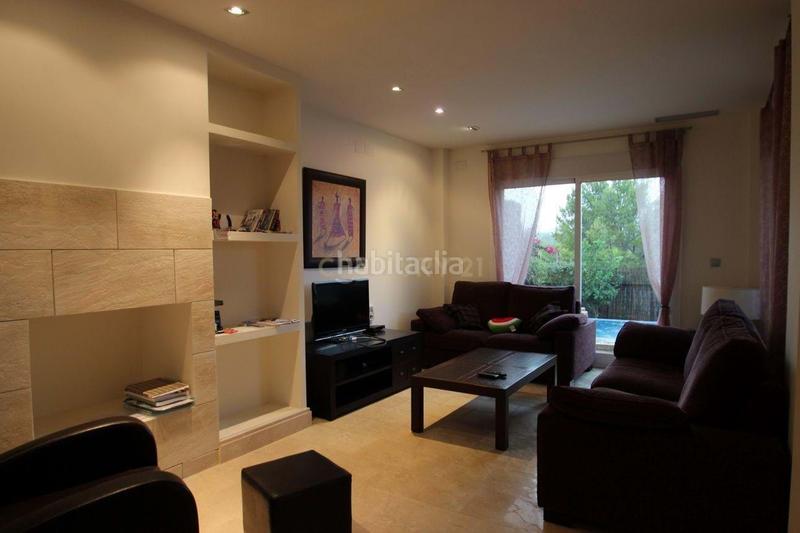 Foto fa2c75b1-3a60-42f3-81c6-21374ea6b605. Alquiler casa en casanova en Marisol Park - Ortembach - Los Almendros Calp