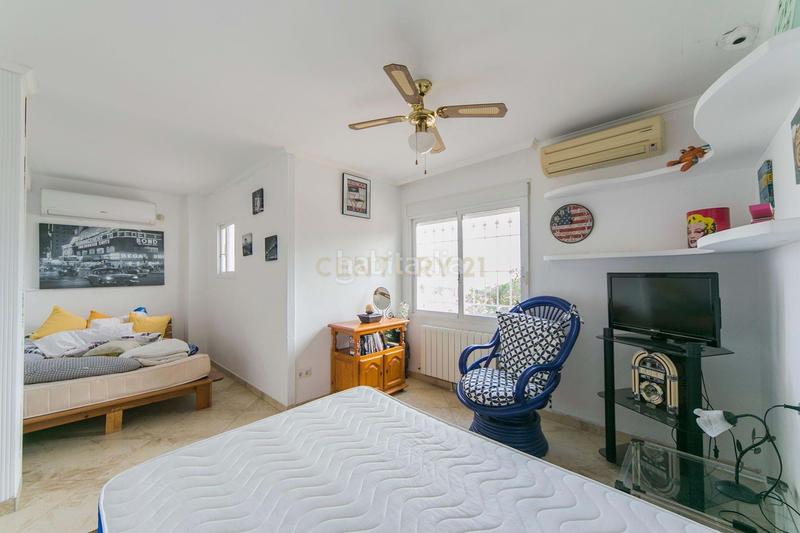 Foto e241a5b7-c337-4427-a663-109cc3999ad6. Location appartement dans Oltamar - Cucarres Calp