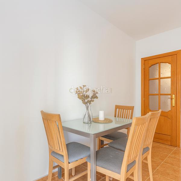 Foto fac909c7-8c08-42b3-8452-bd21538a4208. Piso en maestro serrano en Pueblo Calp