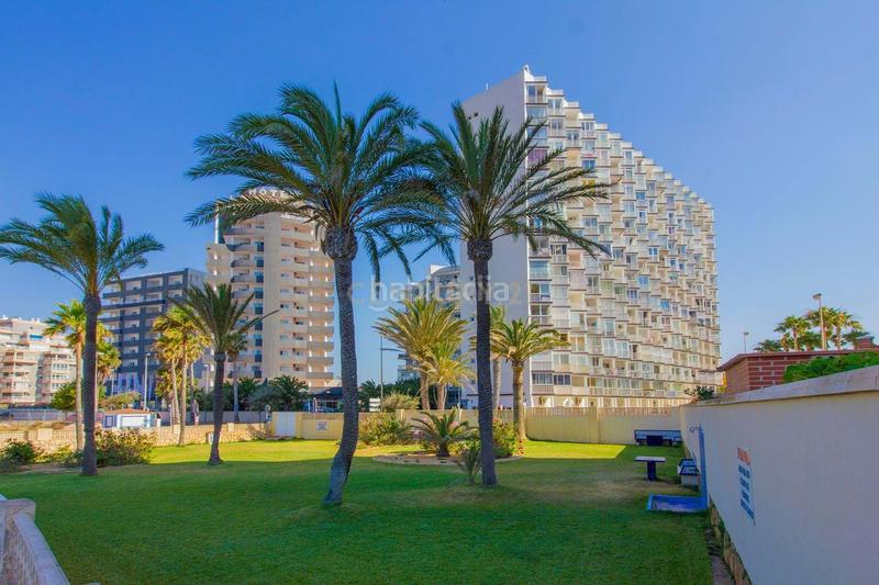 Foto 4f181f50-344a-4ecb-89ff-8043a9b0f633. Alquiler piso en Playa Arenal - Bol Calp