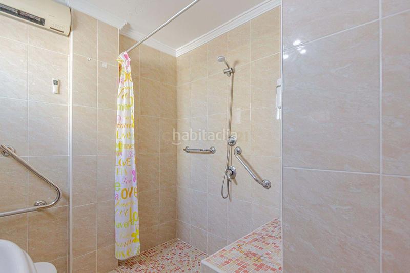Foto aa30386f-e70e-41b7-be6e-c102e5db4e27. Alquiler piso en Playa Arenal - Bol Calp