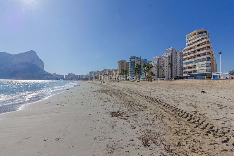 Foto 71323b08-de3b-47d1-8db3-48780fe2a097. Piso en avenida juan carlos i en Zona Levante - Playa Fossa Calp