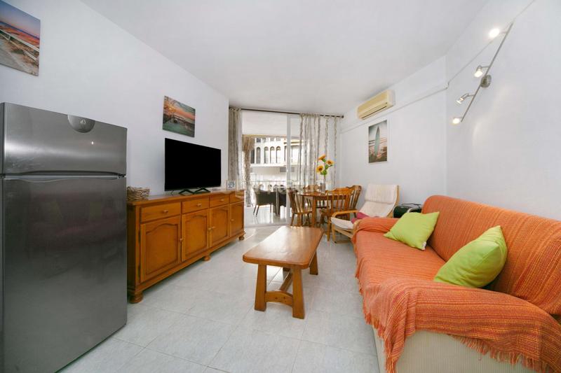 Foto a8f9a0ee-ff03-47af-ab60-82860b5bfcf4. Alquiler piso en carrer corbeta en Pueblo Calp