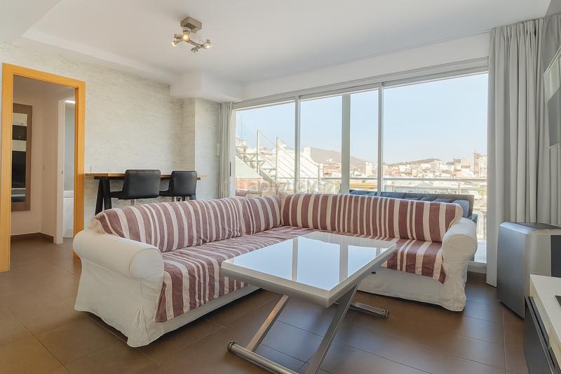 Foto ce19e176-0453-4ca4-a3c1-439859657e9b. Location appartement dans cl jose m.ruiz perez-aguila 2 res. borumbotCalp (alicante) dans Calp
