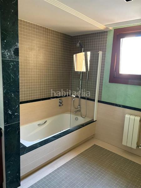 Foto b60e3a89-92c0-4e33-bd17-d55b3cbb63b9. Haus in c. de tritón 16 in L´Albir Alfàs del Pi (l´)