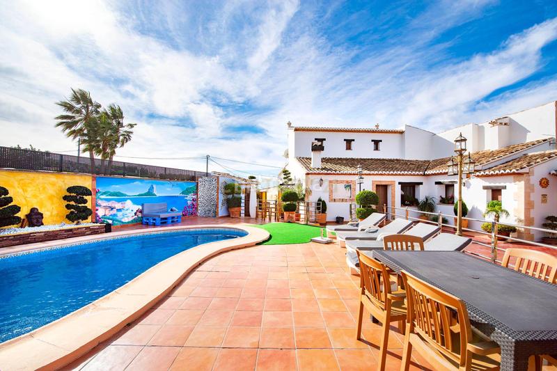 Foto 21a8f64d-45ed-4f8a-8f5c-dad20efbea98. Rent chalet in partida llenes in Benissa pueblo Benissa