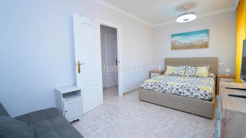 Foto 8f68296f-3f5b-43e7-9fff-89d5298b2c16. Loft dans calle oscar esplá dans Pueblo Calp