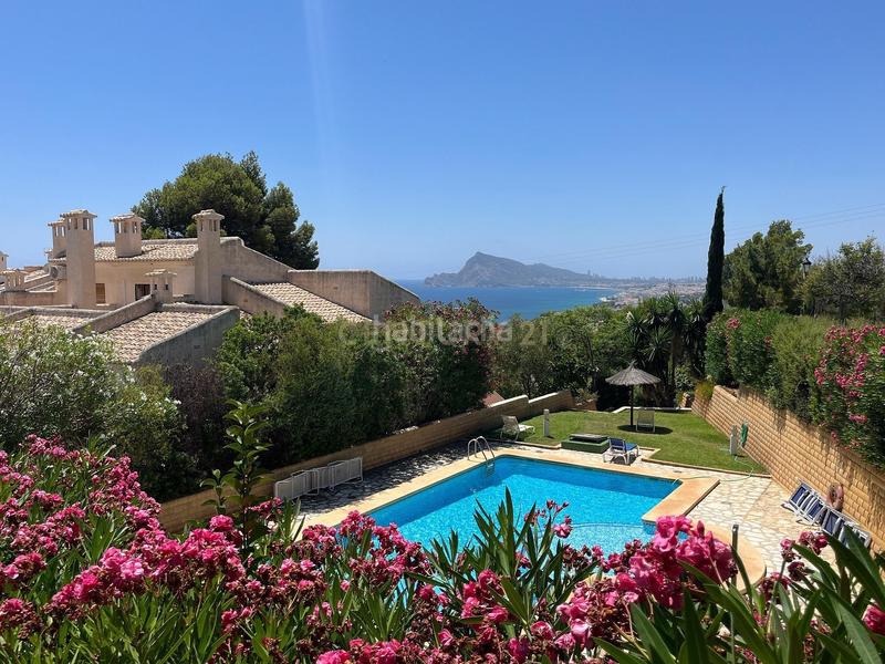 Foto 16a3fa7b-5e8b-46e8-afca-b4f457b448d8. Reihenhaus in calle austria in Altea hills Altea