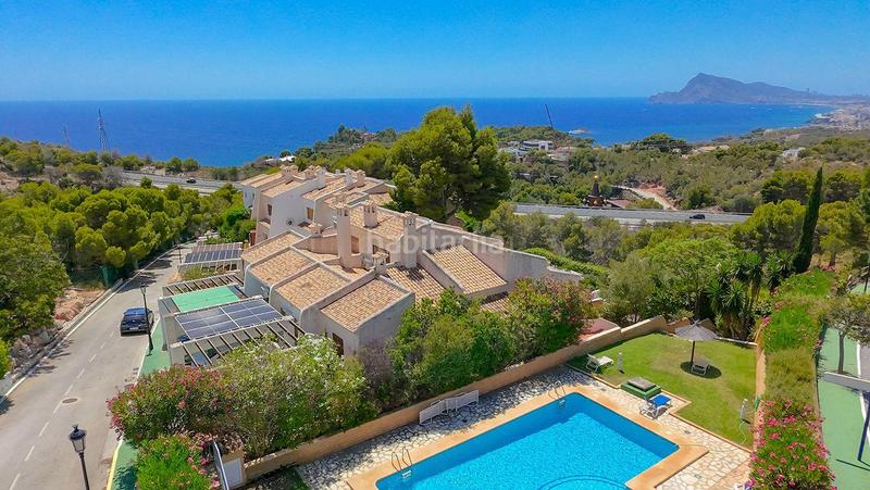 Foto a7e61bc7-72b9-4e3b-b943-4f15a302f5ab. Reihenhaus in calle austria in Altea hills Altea