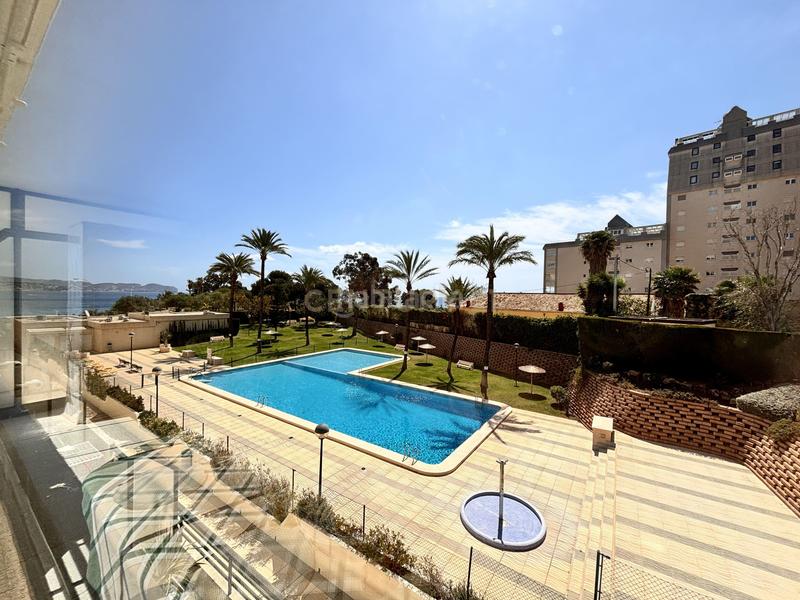 Foto 7026448d-6ab4-4650-a878-05d124217163. Rent apartment in avenida rosa de los vientos in Zona Levante - Playa Fossa Calp